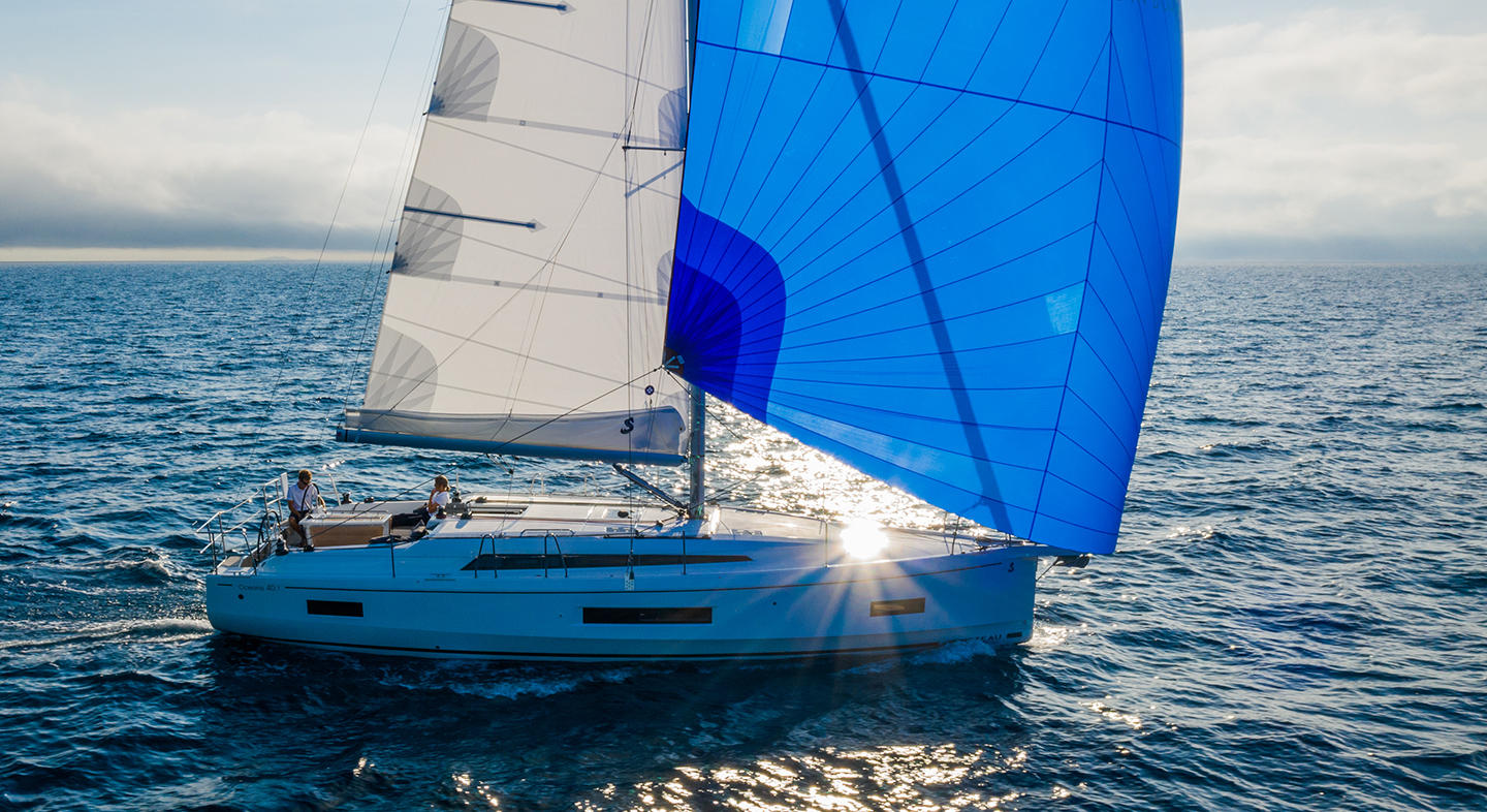 Oceanis 40.1 exterior